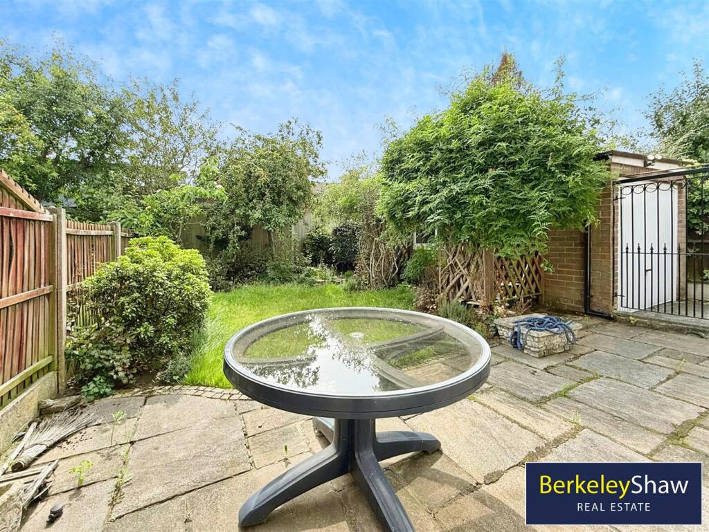 7f4ea491--4E6D-B07C-06B92AA29319-29109-0000046F5C3