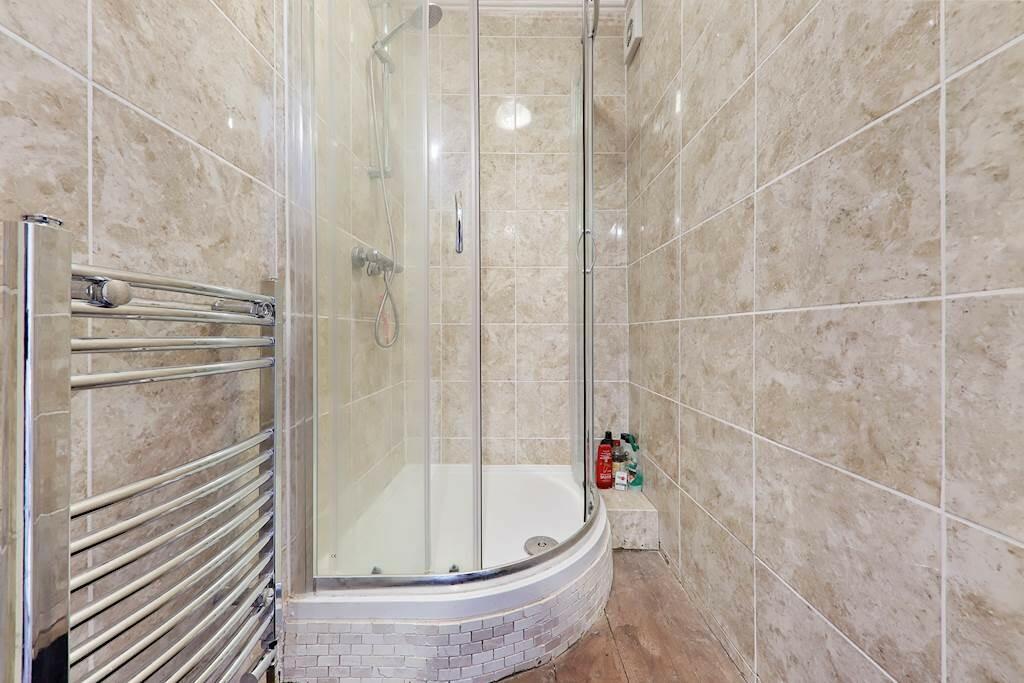 11-ddbaJHHGLL - 1...