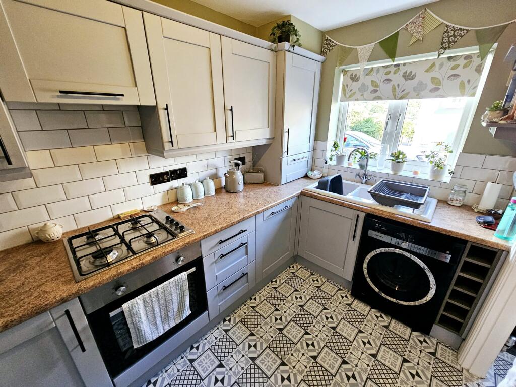 d3391e0f-b97c-4e6a-bbcd-82303052ddfe