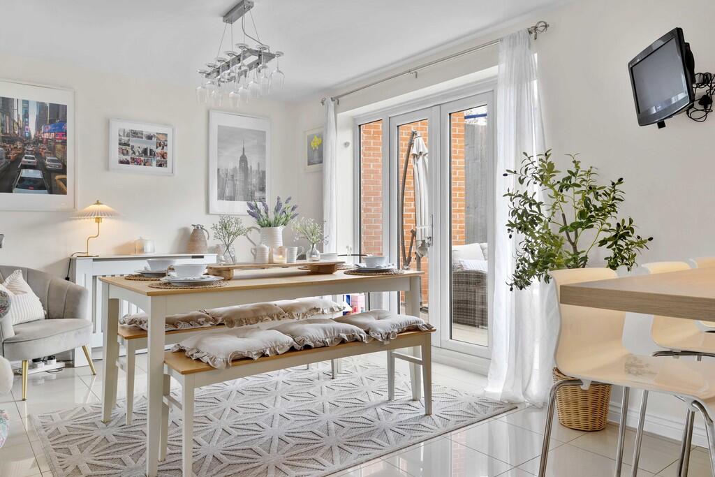 84 Firecrest Wy, ...