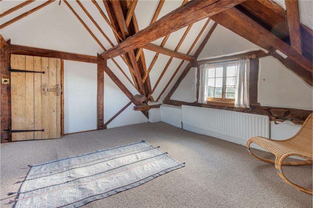 Bedroom-5-1.jpg