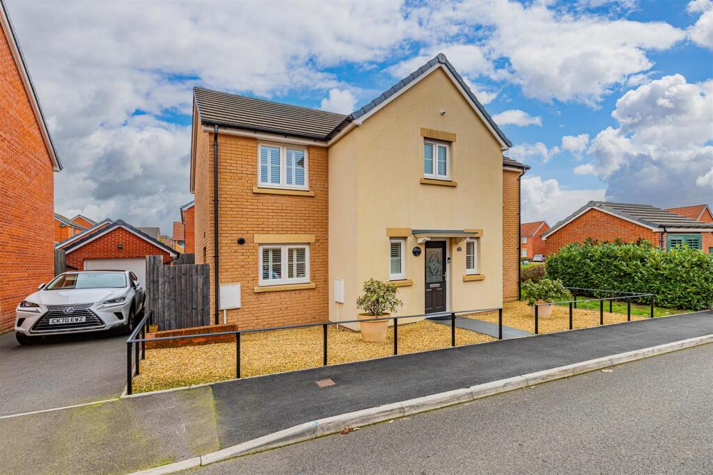 Picca Close 28-12.jpg