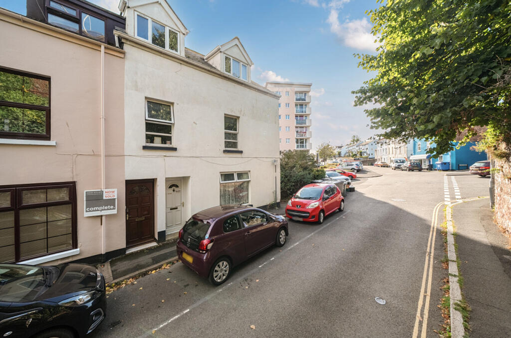 1345353-1-68af34b...