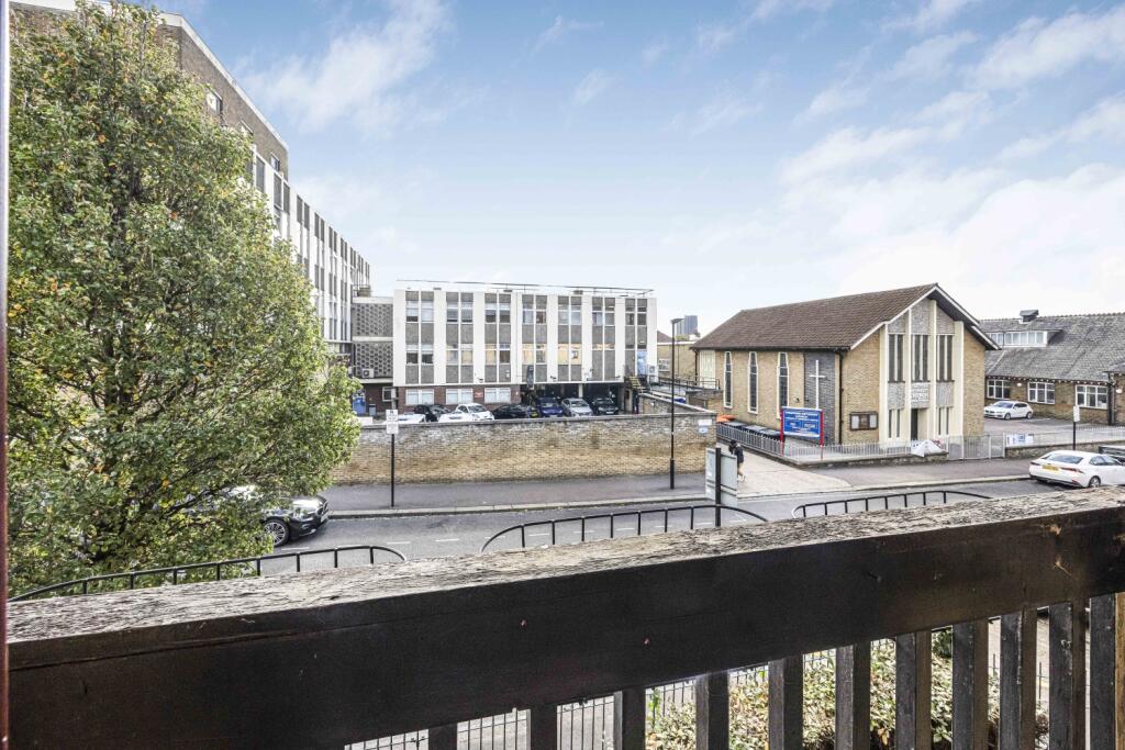 21    Chopwell Close -007