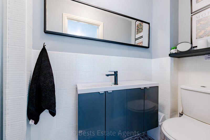 En suite shower room