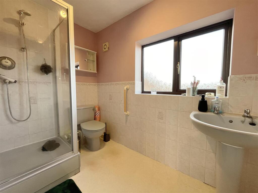 Bedroom One En-Suite