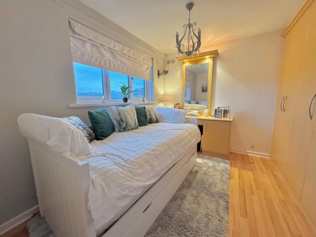 89767145-8504-4c4c-a6f0-fed8298ea270