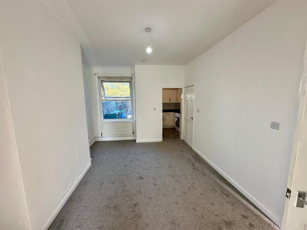 PHOTO-2025-09-26-10-35-28 3.jpg