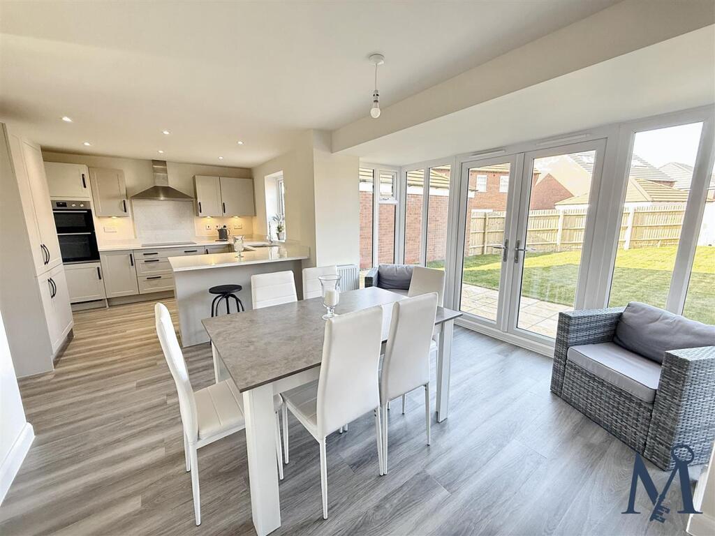 Open Living Kitchen Diner
