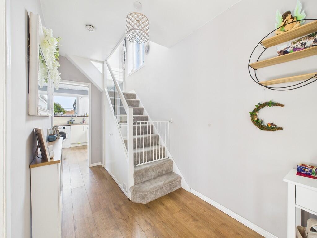 CAM02089G0-PR0575...