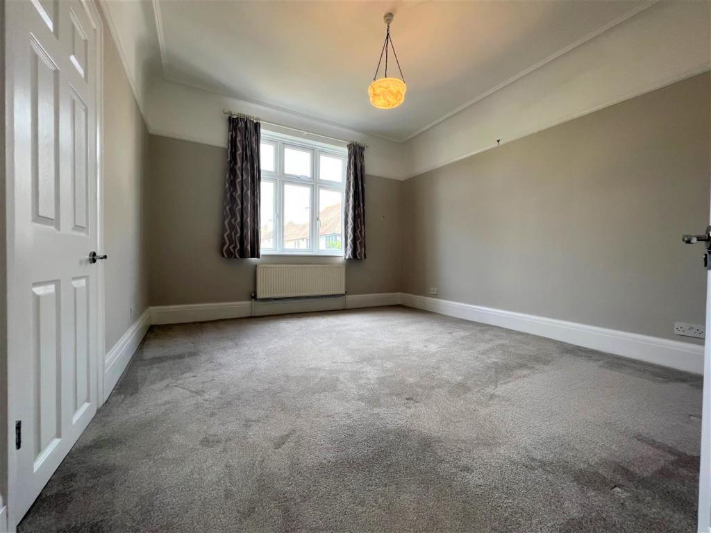 Bedroom.jpg