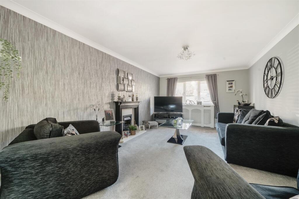 Endsleigh Sitting Room..jpg