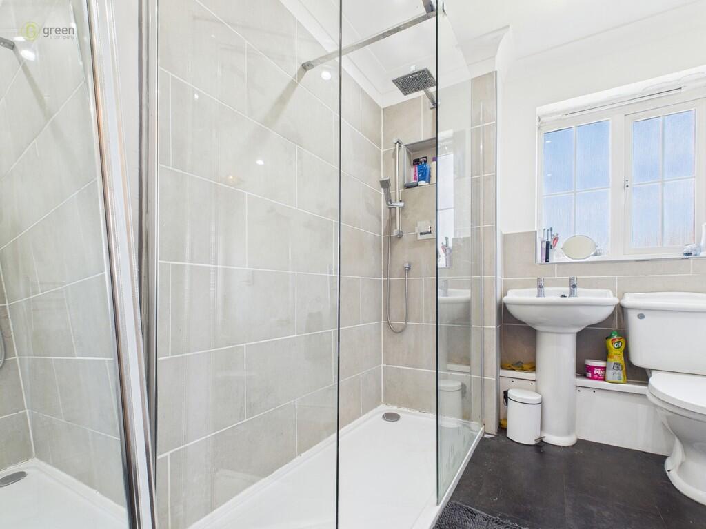 CAM03830G0-PR0142...