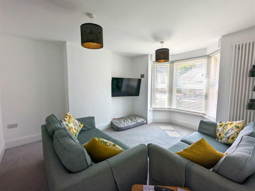 Sitting Room.jpg
