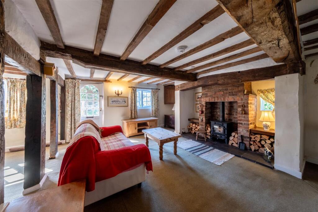 Laburnum Cottage-015.jpg