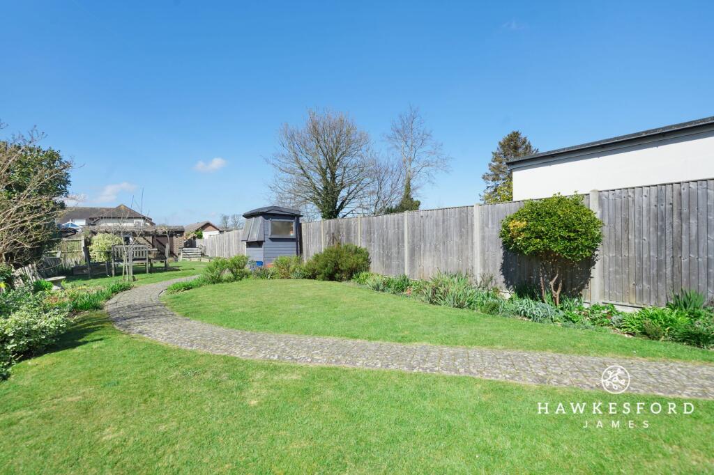 Woodstock Road, Sittingbourne - Garden