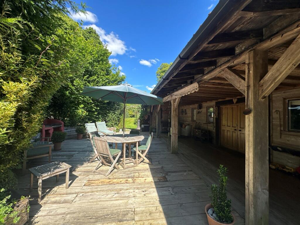 Annex Decking