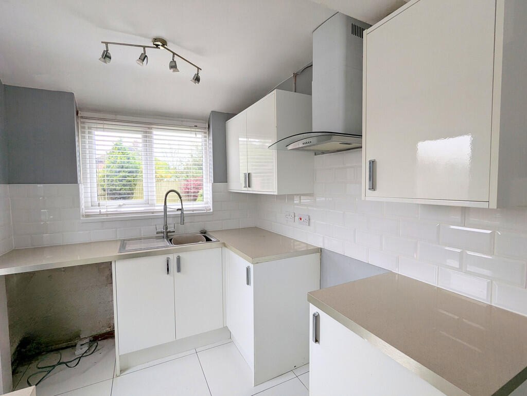 PXL_20250415_0926...