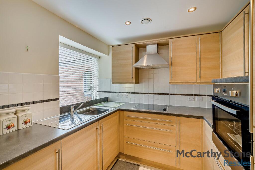 8653830-interior07-800.jpg