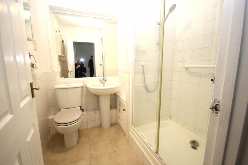 En suite