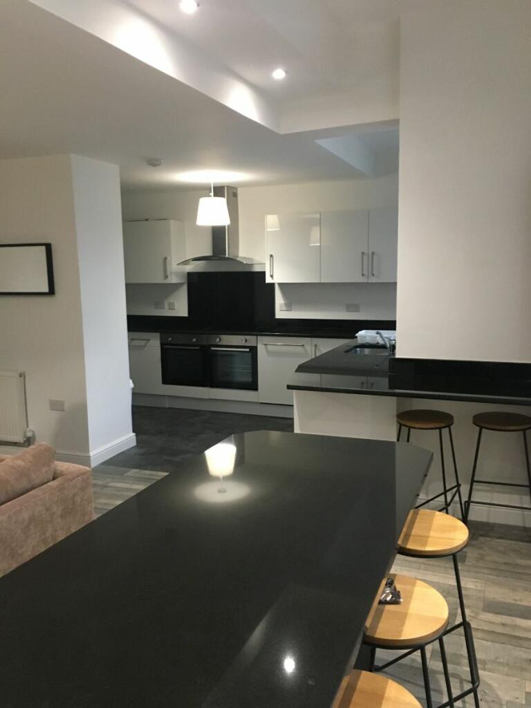 189 Queens Rd