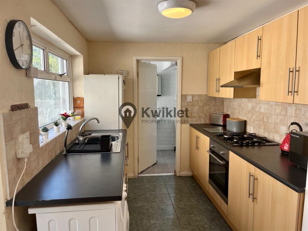 eZy Watermark_16-11-2023_07-23-11-3160pm