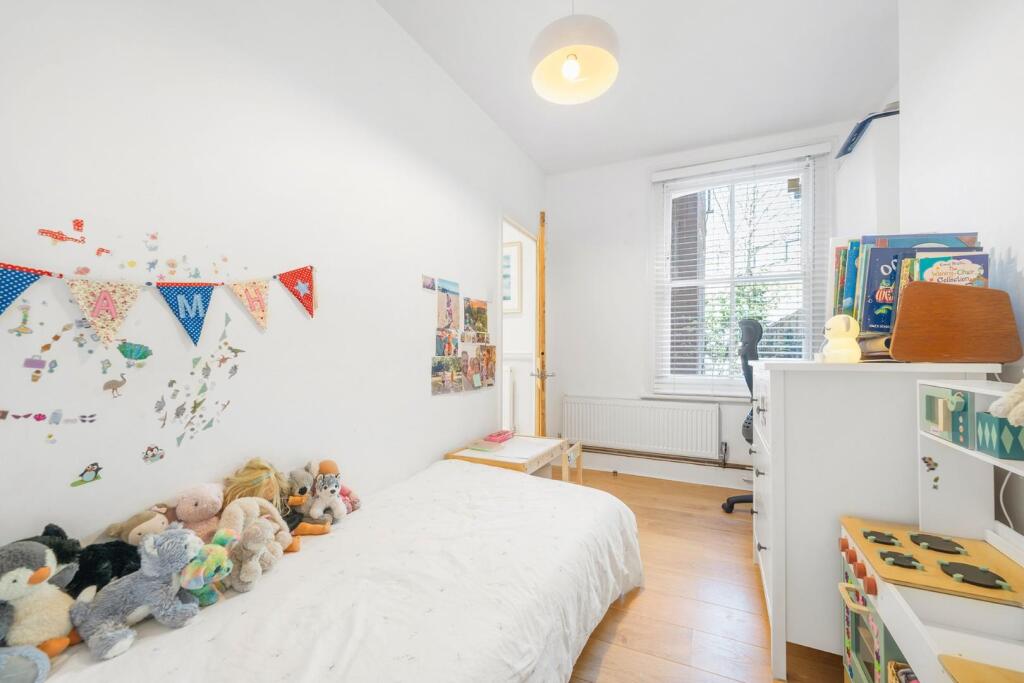 Bedroom 2.jpg