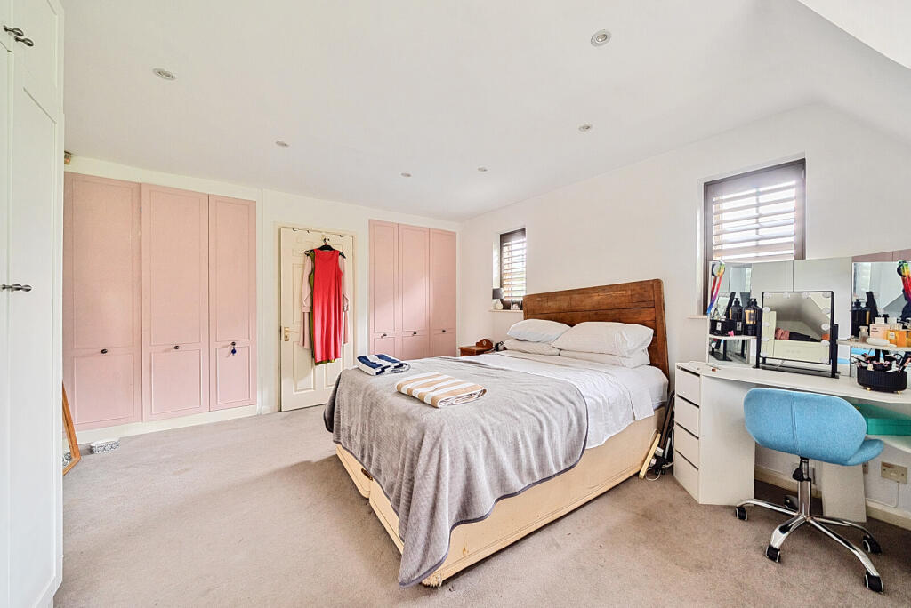 Main - Bedroom