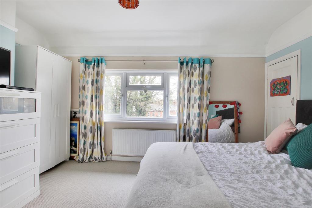 Main Bedroom Additional.jpg