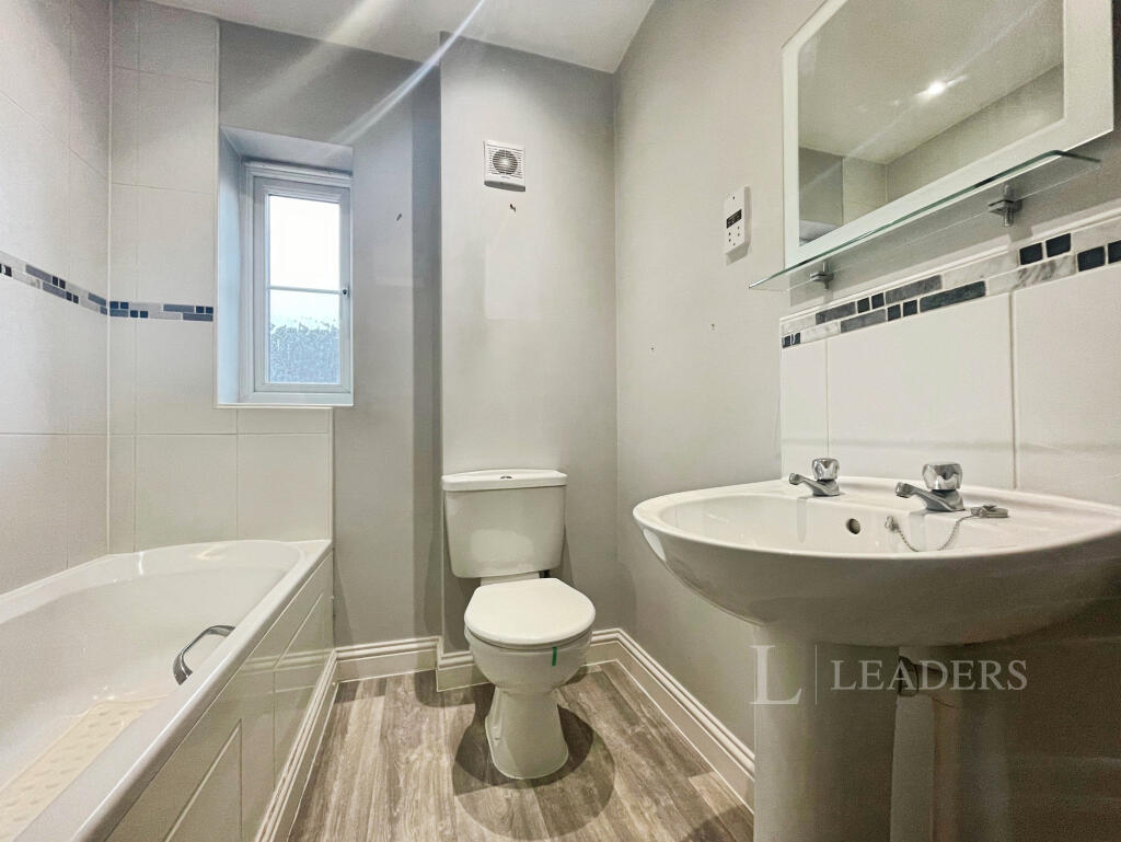 e82f69bb-bathroom_20
