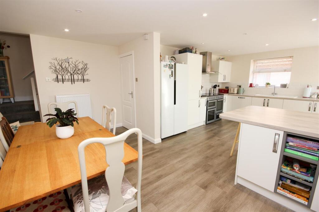 Kitchen Dining Room.jpg