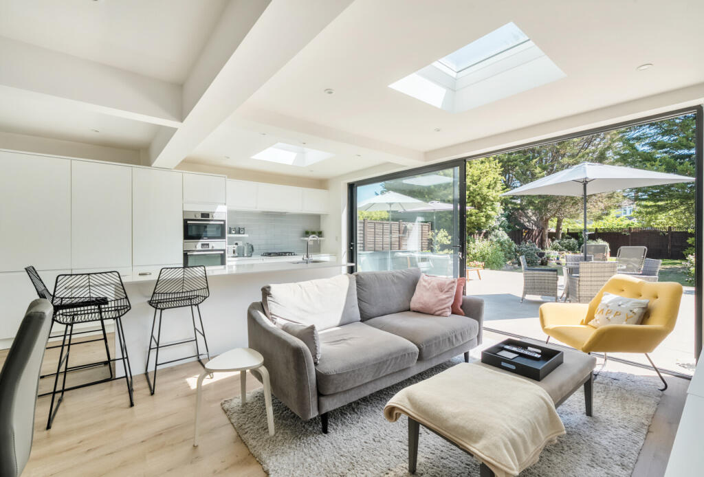 1318833-13-68665b...