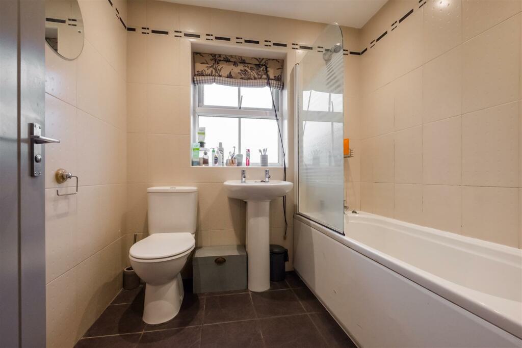 BATH.jpg