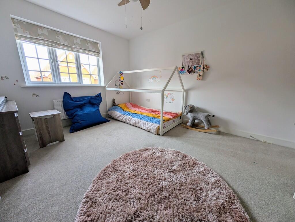 PXL_20251030_1331...