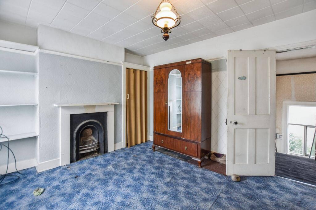 18 Ronver Road, London, SE12 0NJ