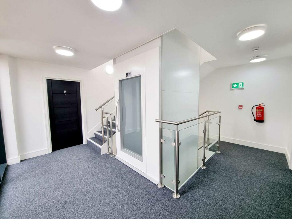 af976b8b-869b-4fc2-81f6-6570d3e0f76f