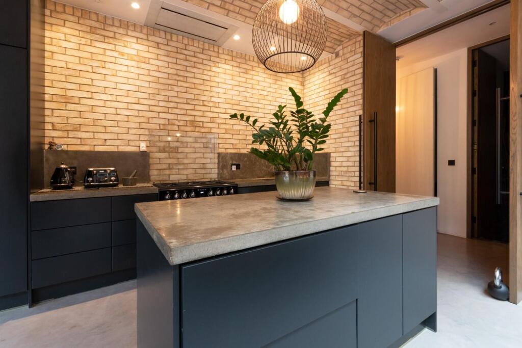 Elm Grove Road 109 Ph16.jpg