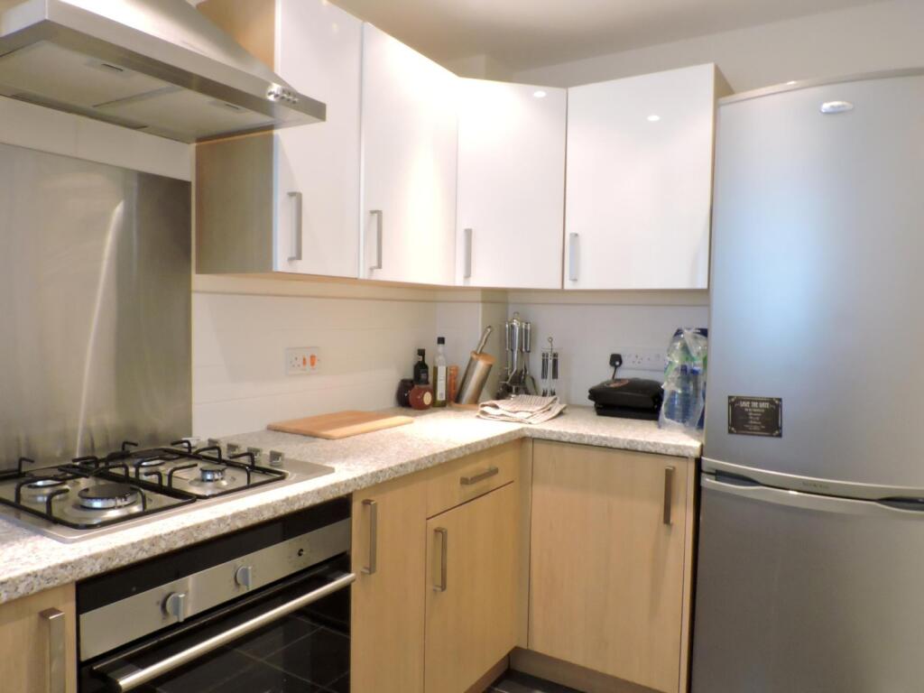 Kitchen alternate vi
