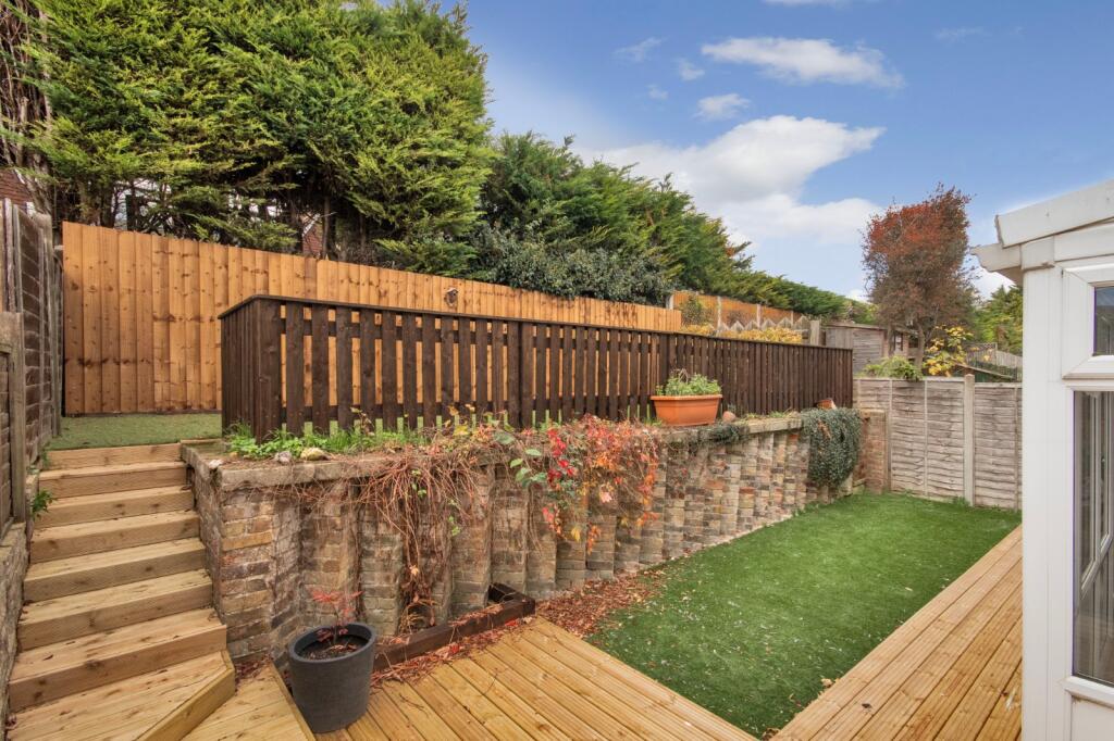 Worcester Close, Istead Rise, Gravesend, Kent, DA13