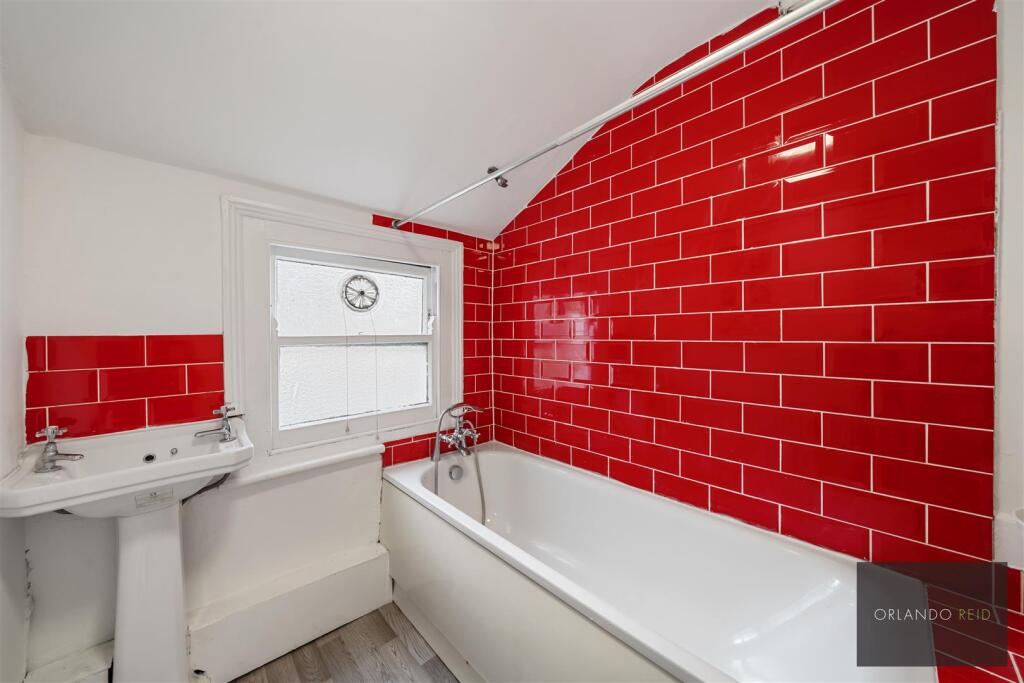 TFF, 113 Sugden Road SW11 5ED-3.jpg