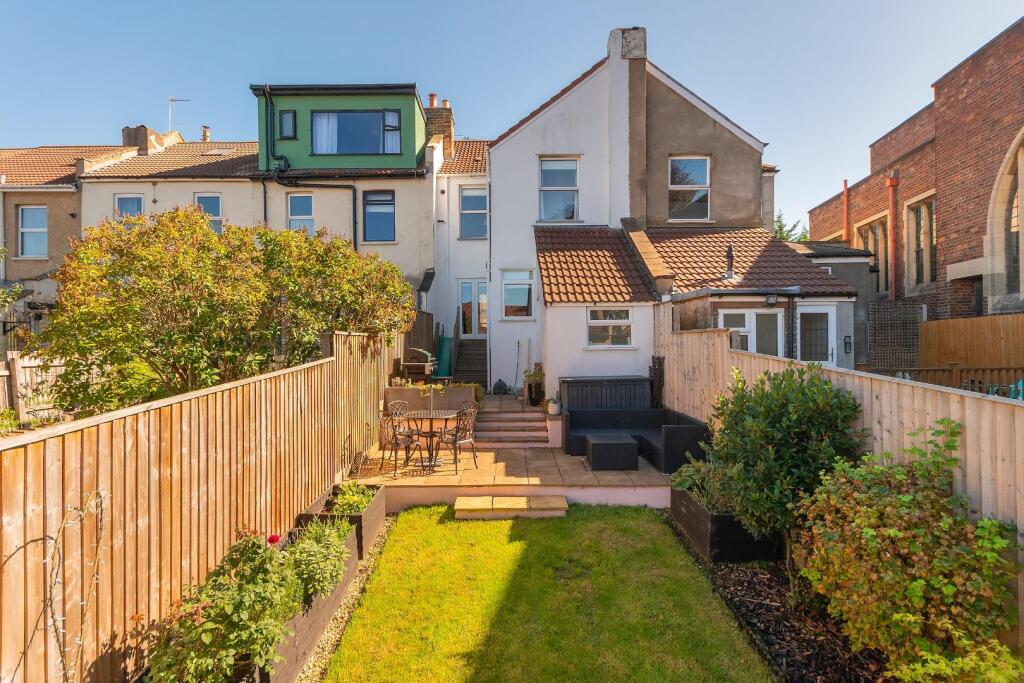 1W4R2BN - External D.jpg