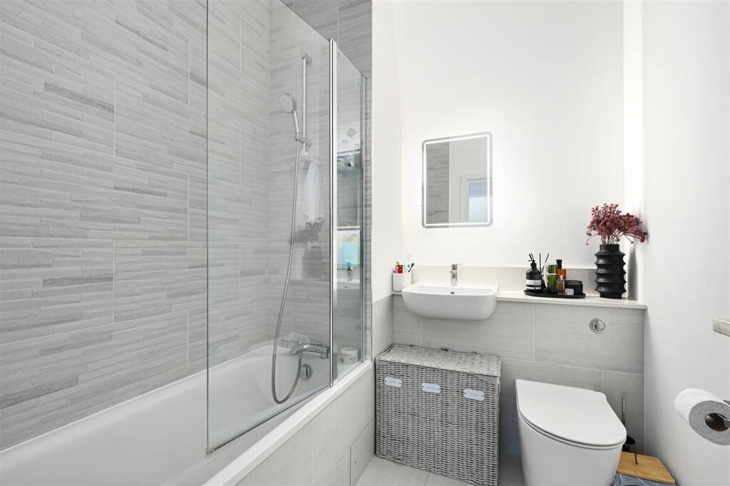 flat-27-the-old-brewery-bn41 (6).jpg