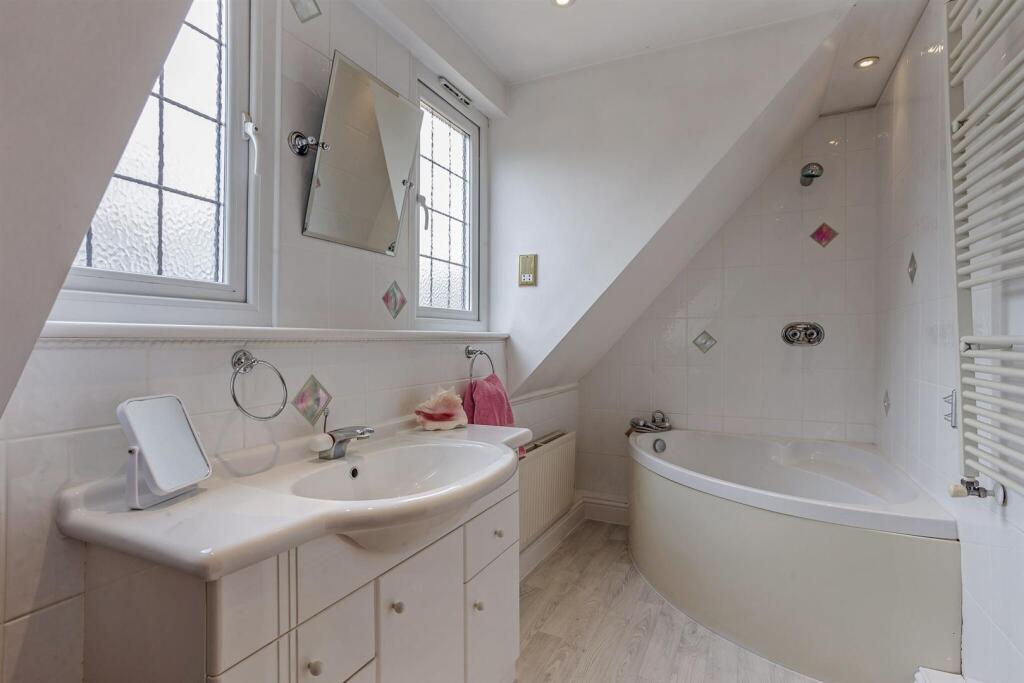 64878_Croft House, St. Marys Lane  (29)_low.jpg