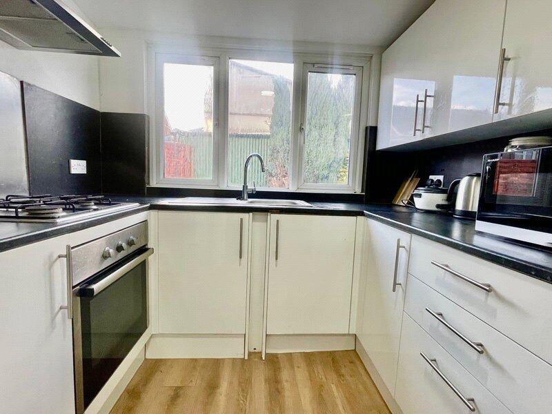 Board School Road, Woking, Surrey, GU21