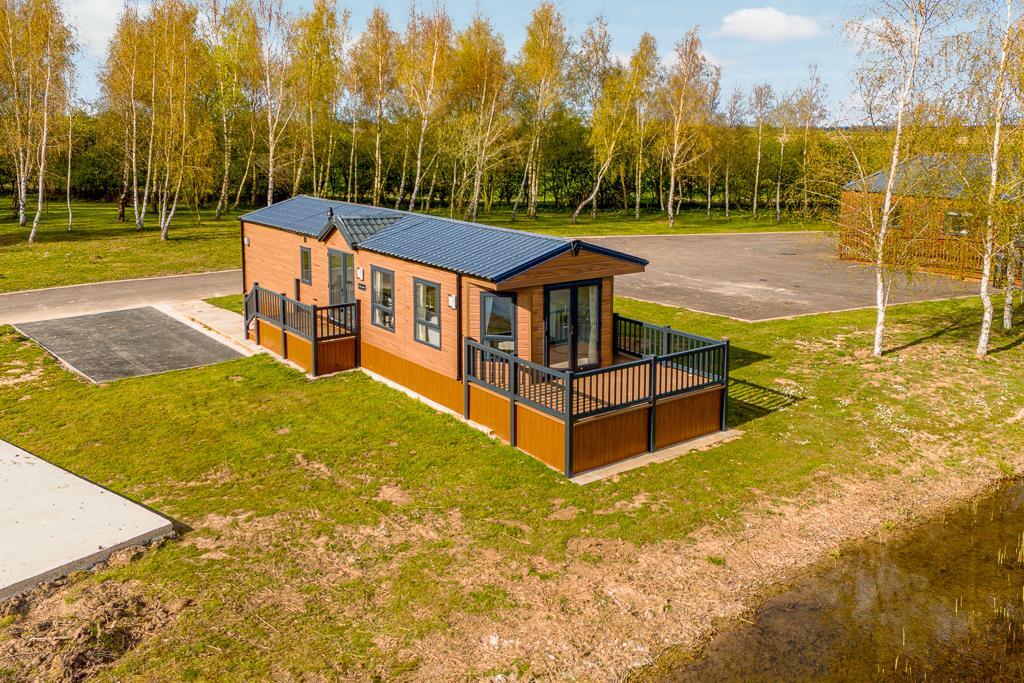 Swan Lake Country Park (Swineshead)-9.jpg