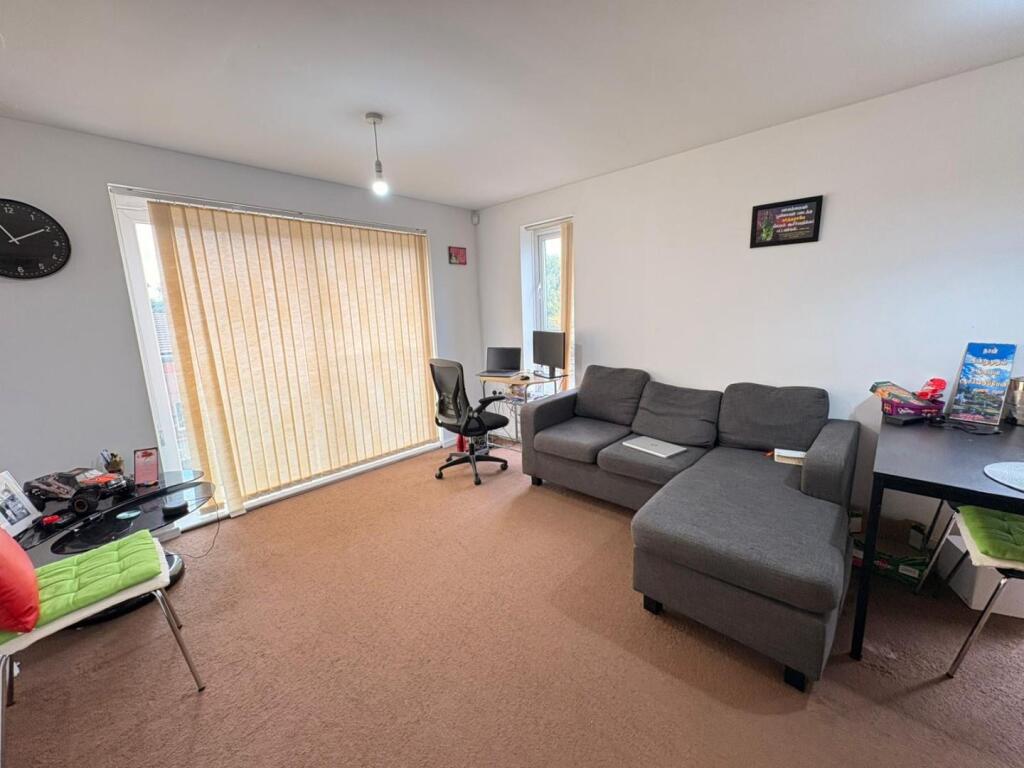 WhatsApp Image 2025-08-22 at 13.57.46 (1).jpeg