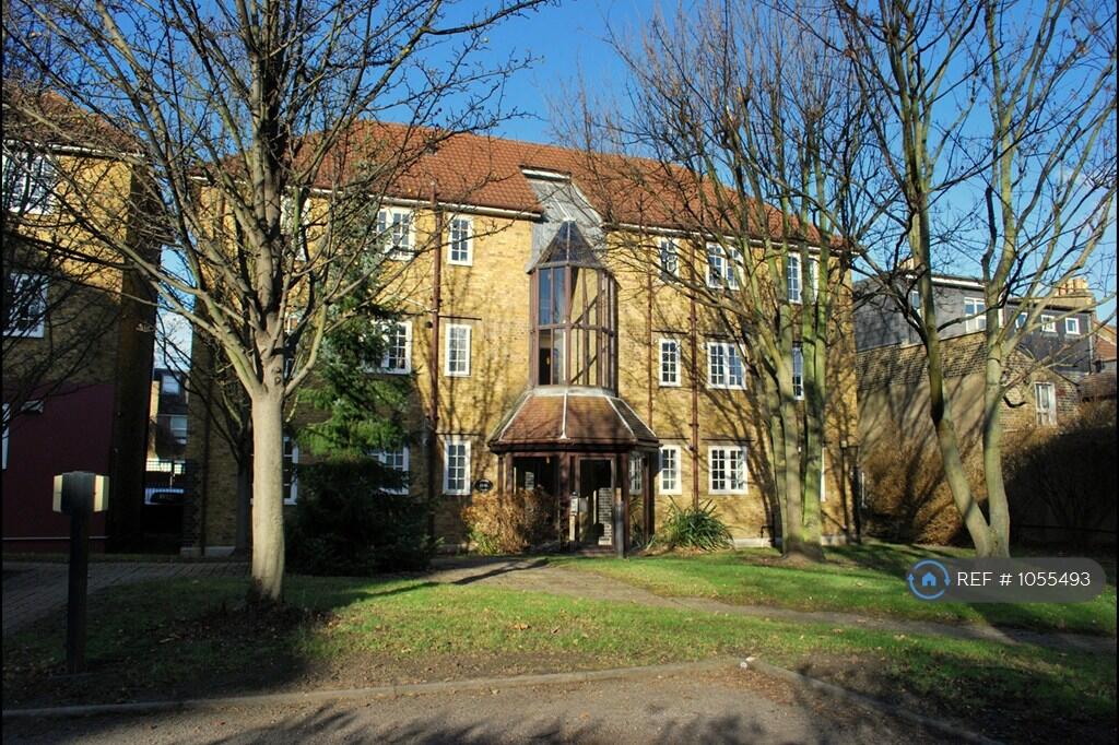 Flat Entrance, Garden Area &amp; Parking