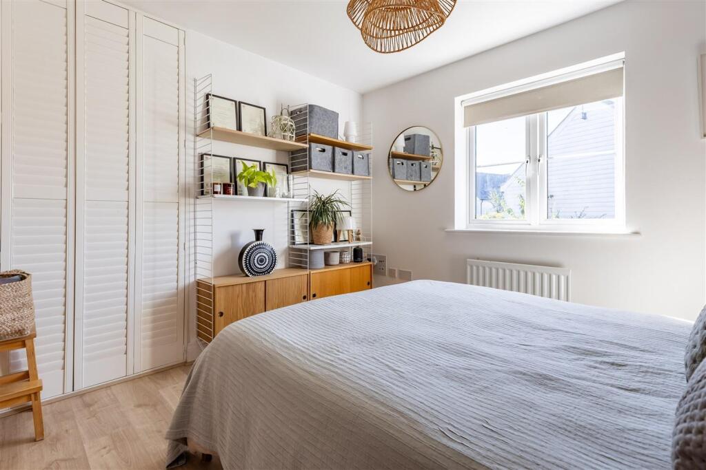 1 Boleyn Row  (17).jpg