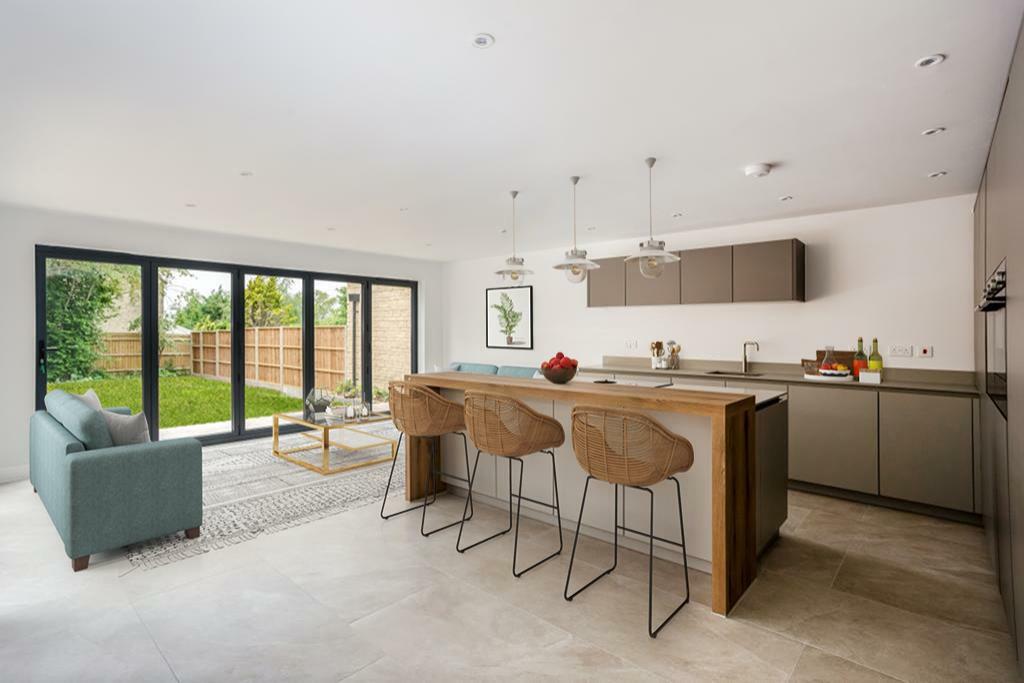 Plot 7 319229 (6) (Portal Size).jpg
