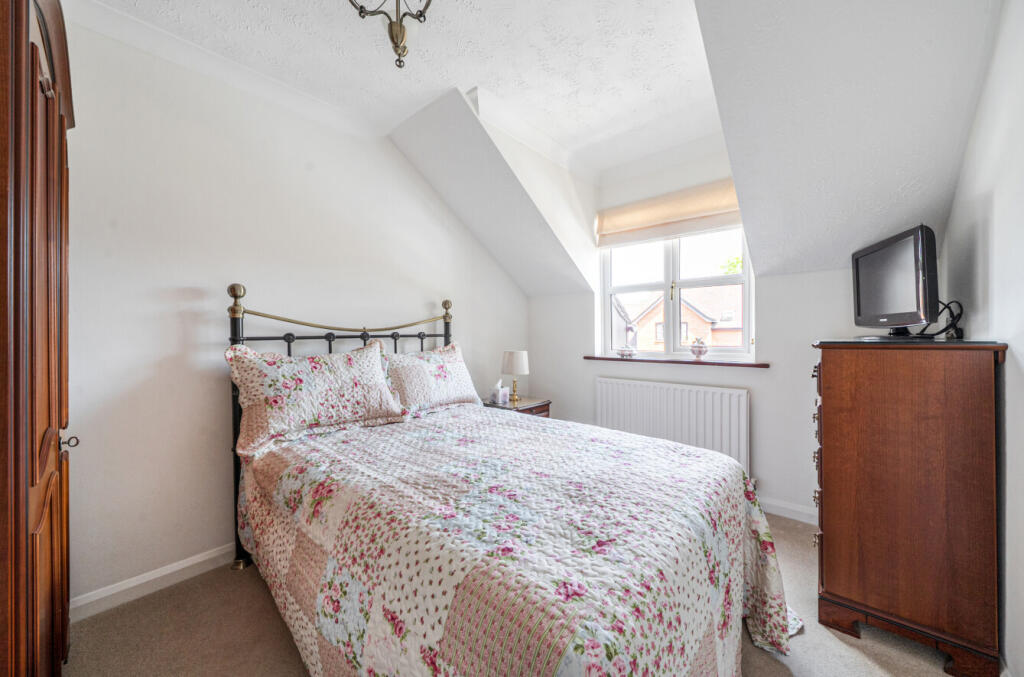 1-1303744-1-683d9...